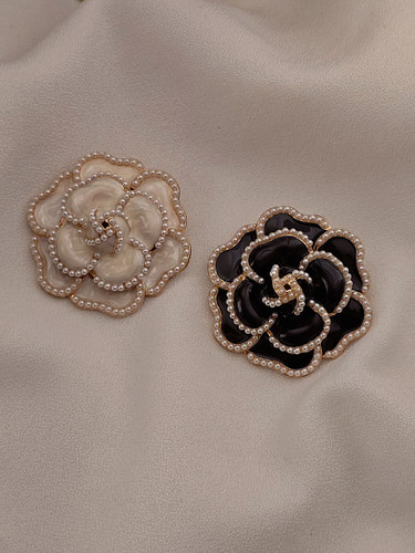 گلسینه گل مرواریدی