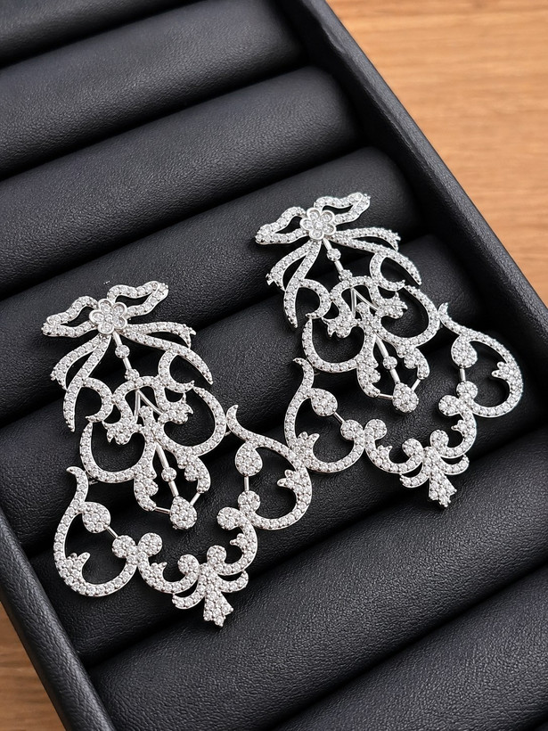 گوشواره طرح جواهر تینا